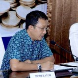 Putu Anom Mahadwartha: Foto
