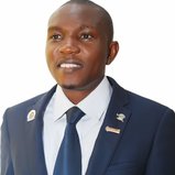 Isaac Akinwumi: Foto