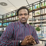 Yusuff Adebayo Adebisi: Foto